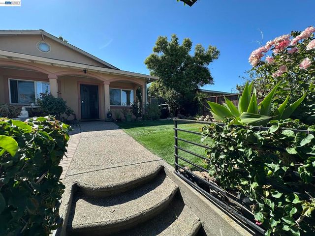 29 DELTA DR, Bay Point, CA 94565