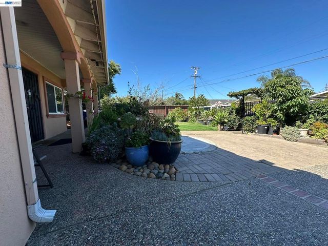 29 DELTA DR, Bay Point, CA 94565