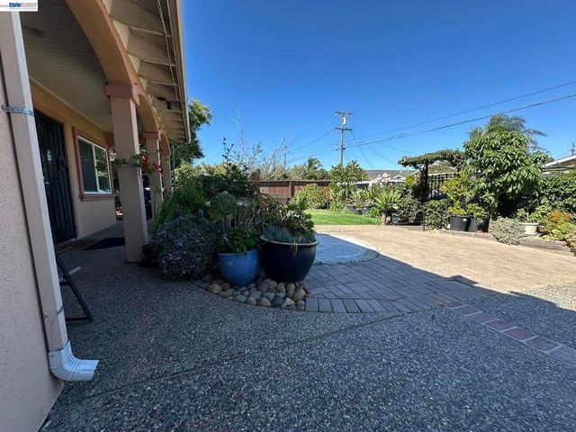 29 DELTA DR, Bay Point, CA 94565