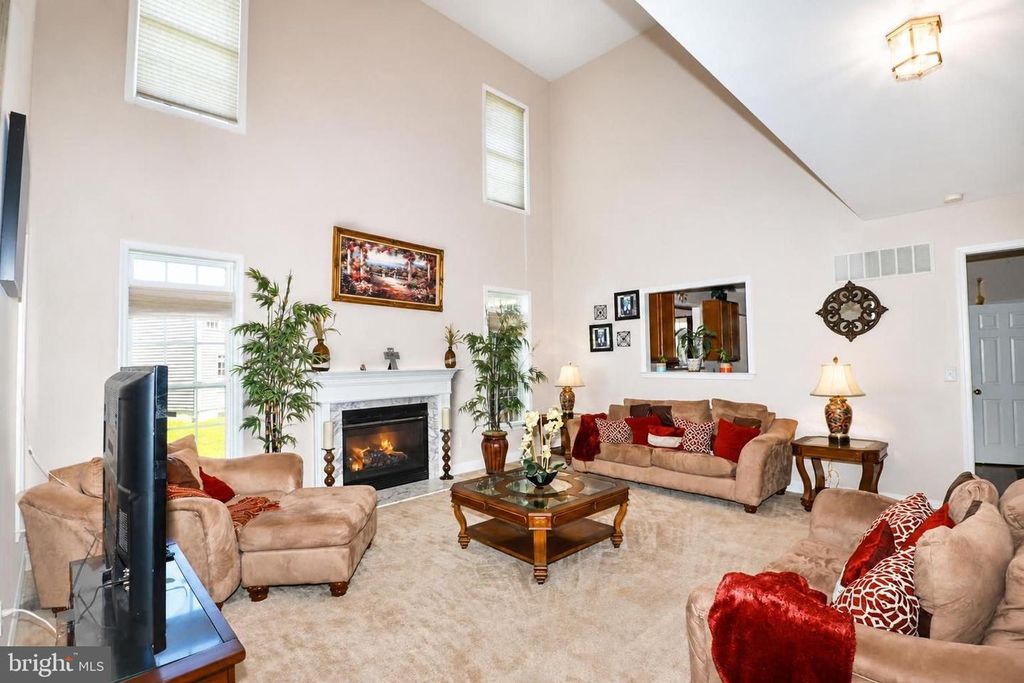 Image 12 of property listing at 529 GINN ST, Townsend, DE 19734