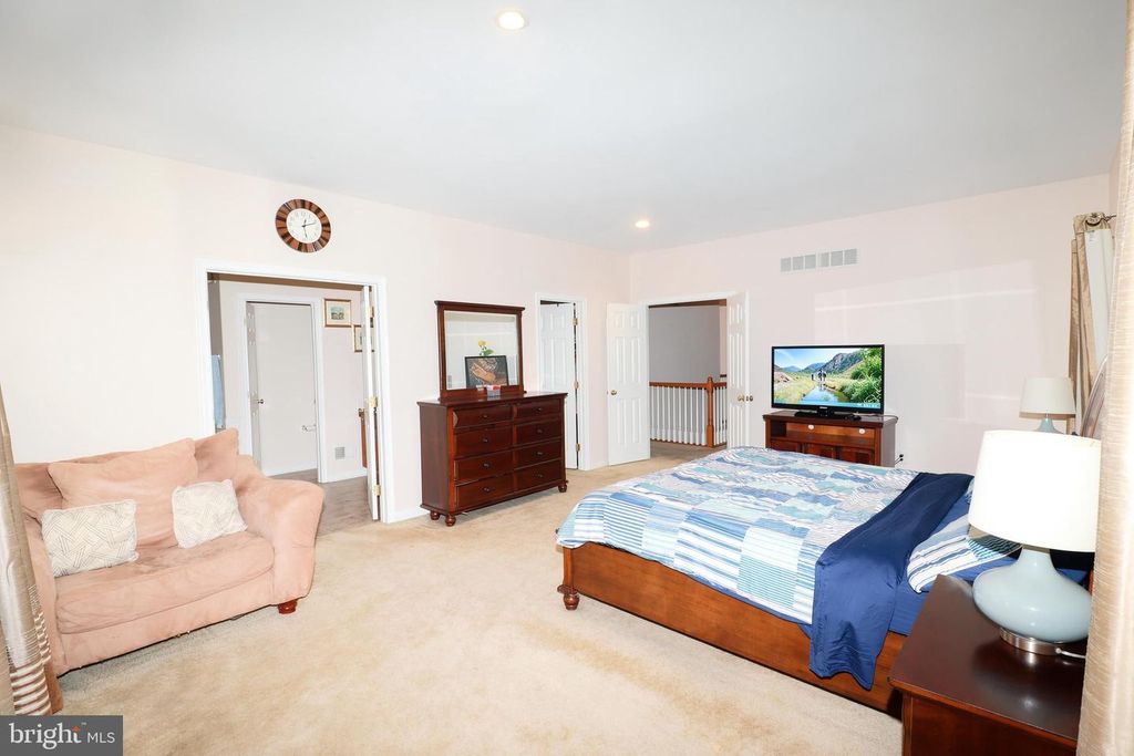 Image 31 of property listing at 529 GINN ST, Townsend, DE 19734