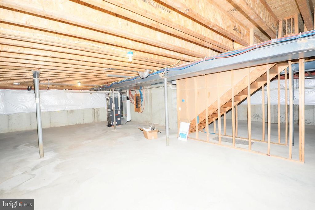Image 34 of property listing at 529 GINN ST, Townsend, DE 19734