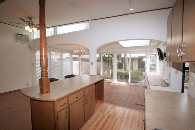 4223 S Perry St, Spokane, WA 99203