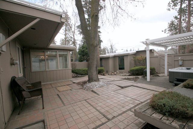 4223 S Perry St, Spokane, WA 99203