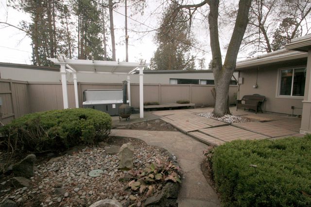 4223 S Perry St, Spokane, WA 99203