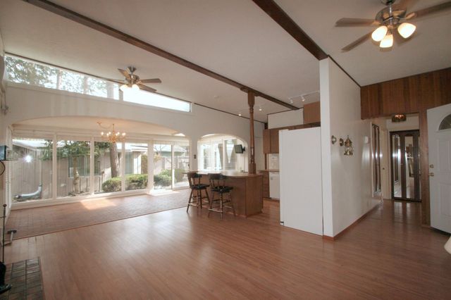 4223 S Perry St, Spokane, WA 99203