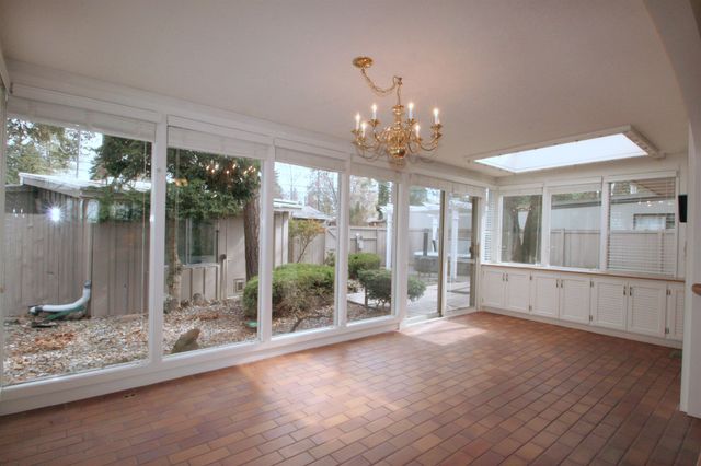 4223 S Perry St, Spokane, WA 99203