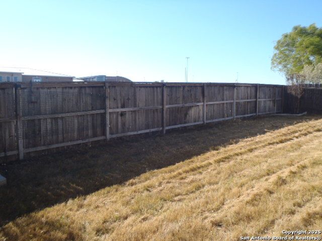 2042 Carter Ln, New Braunfels, TX 78130