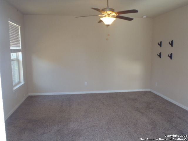 2042 Carter Ln, New Braunfels, TX 78130