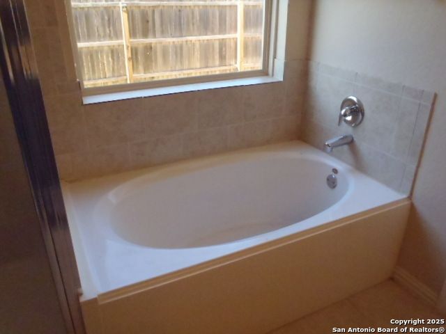 2042 Carter Ln, New Braunfels, TX 78130