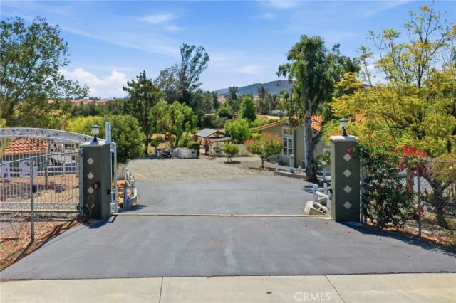 35780 Greer, Murrieta, CA 92562