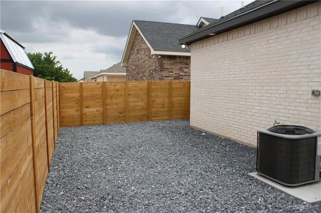 704 W 25th Street, Mission, TX 78572