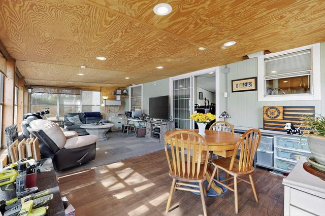 15711 La Hacienda DR, Austin, TX 78734