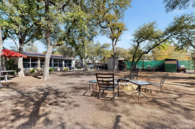 15711 La Hacienda DR, Austin, TX 78734