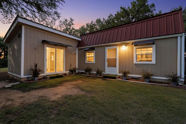 15711 La Hacienda DR, Austin, TX 78734