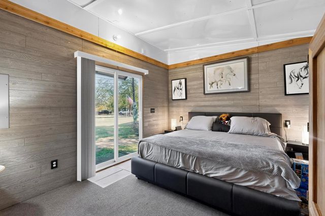 15711 La Hacienda DR, Austin, TX 78734