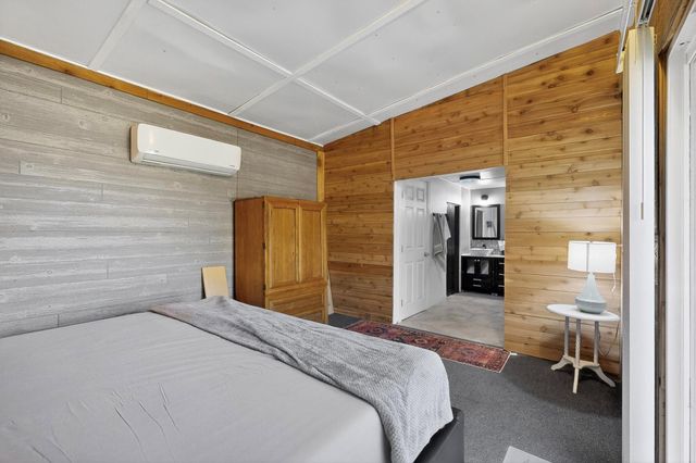 15711 La Hacienda DR, Austin, TX 78734