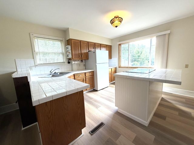 4105 Mound St, Ashland, KY 41101