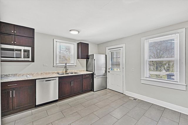 3911 Michigan AVE, Roanoke, VA 24017