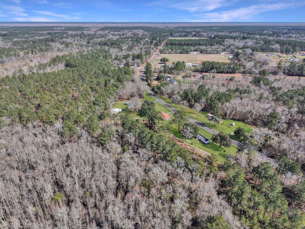 Image 2 of property listing at 000 Schurlknight Road, Saint Stephen, SC 29479