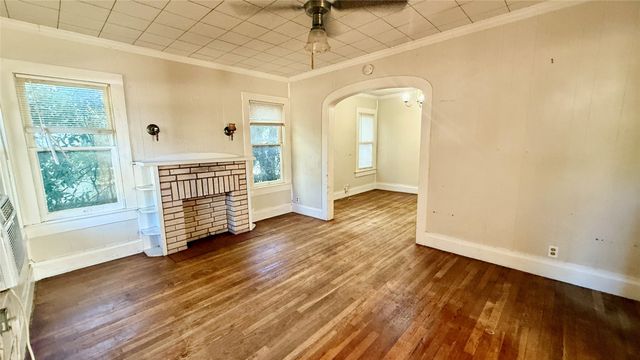 2622 Vincent Street, Brownwood, TX 76801