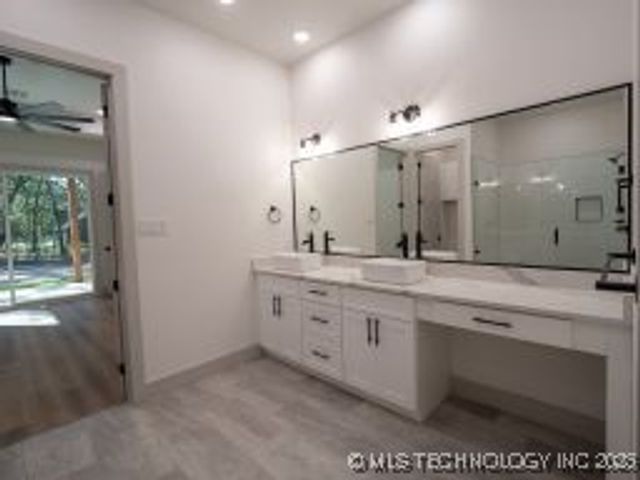 11659 Xavri Lane, Kingston, OK 73439