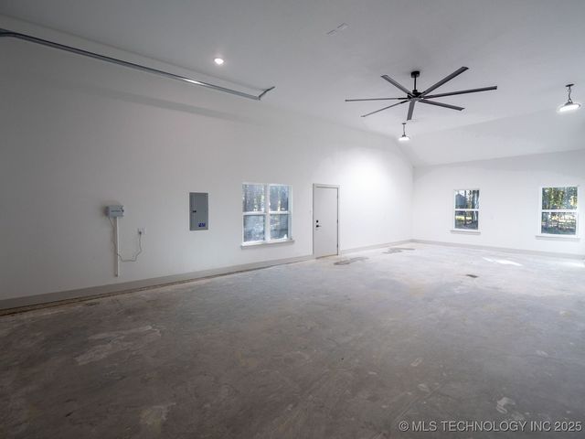 11659 Xavri Lane, Kingston, OK 73439