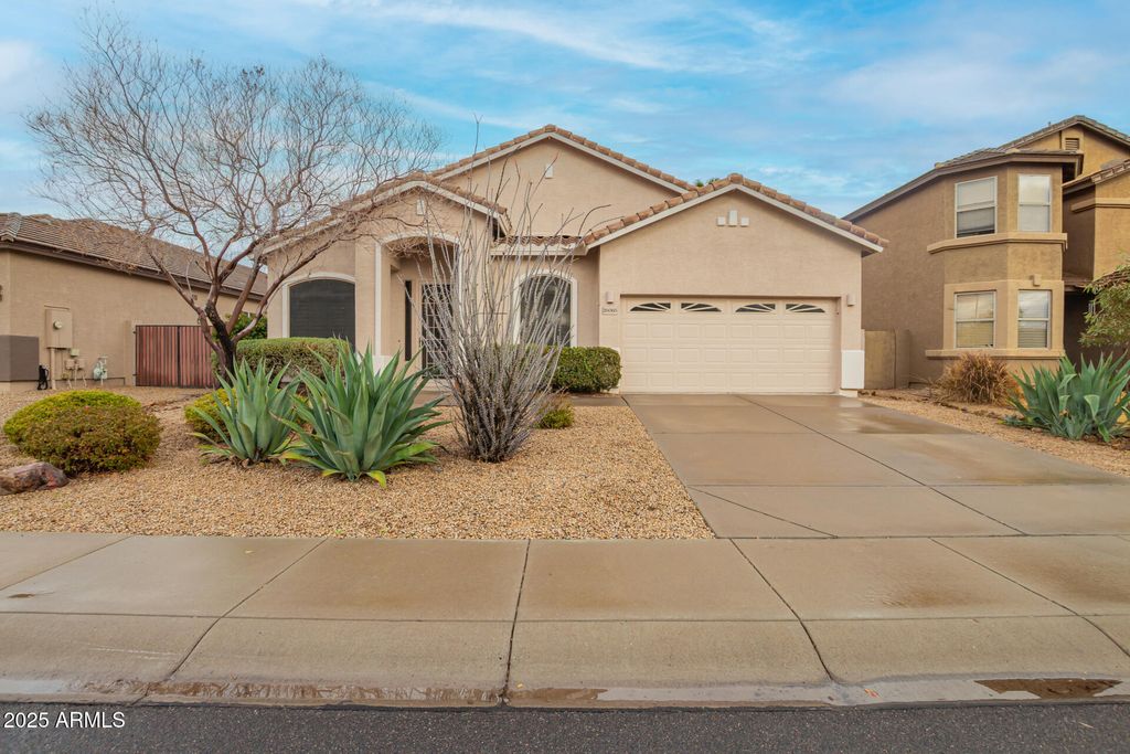 26065 N 68TH Lane, Peoria, AZ 85383