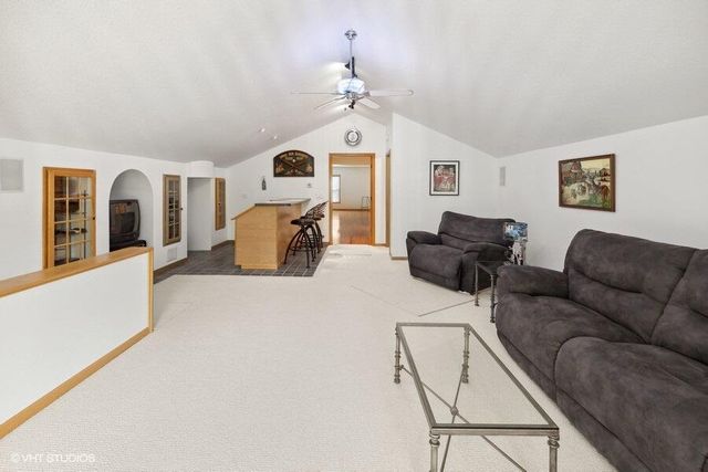 15320 Three Oaks Road, Chikaming Twp, MI 49128