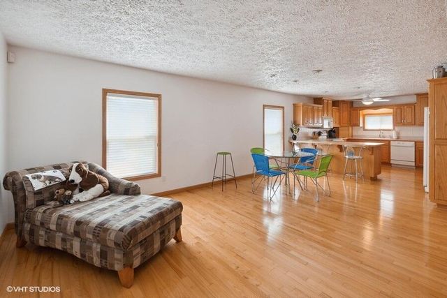 15320 Three Oaks Road, Chikaming Twp, MI 49128