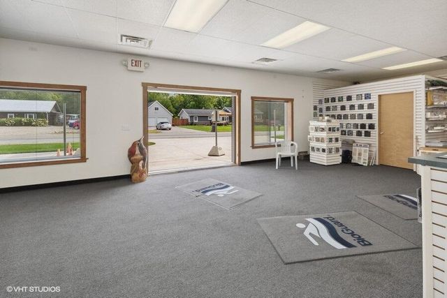 15320 Three Oaks Road, Chikaming Twp, MI 49128