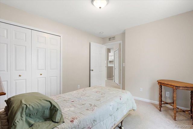 55093 Westchester Drive 45, Shelby Charter Township, MI 48316