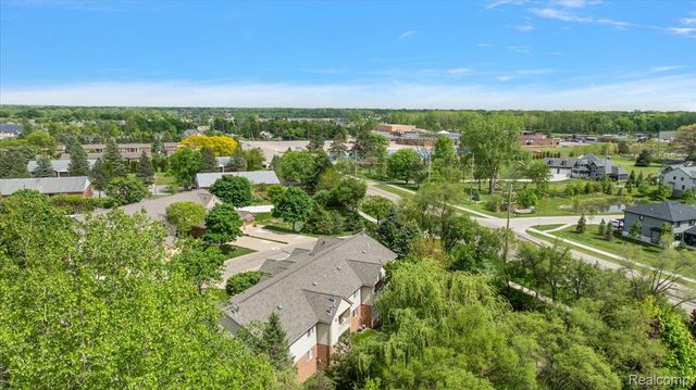 55093 Westchester Drive 45, Shelby Charter Township, MI 48316