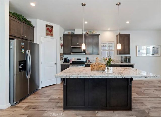 1445 W Florida 75, Hemet, CA 92543