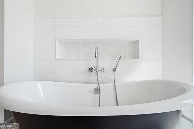 1285 STUART Ridge, Johns Creek, GA 30022