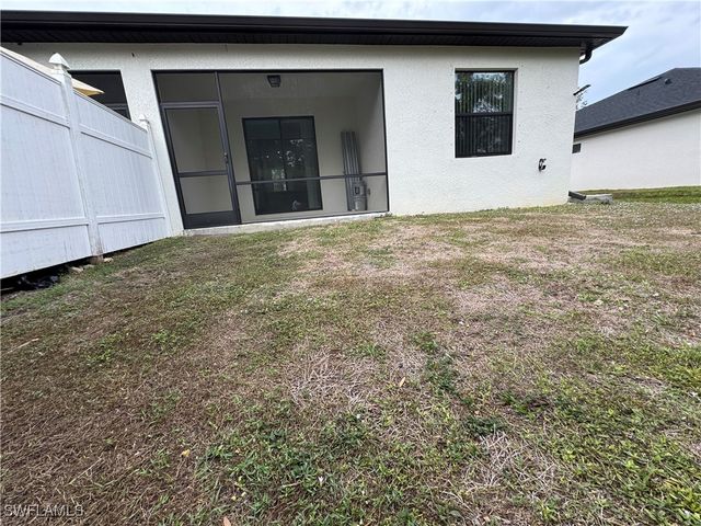 19029 Tangerine RD 33, Fort Myers, FL 33967