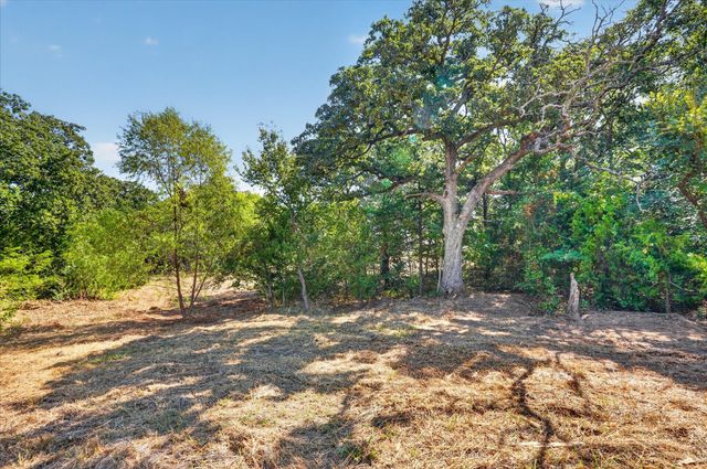 1585 Jrc Road, Gainesville, TX 76240