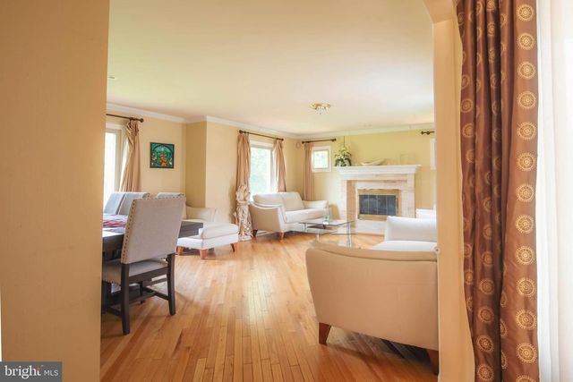 630 WHITE ASH, Langhorne, PA 19047