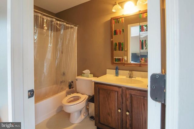 630 WHITE ASH, Langhorne, PA 19047