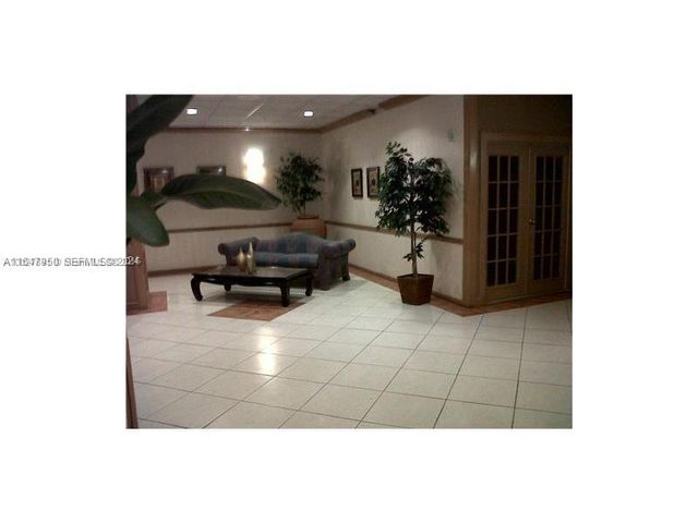 2750 NE 183rd Street 707, Aventura, FL 33160