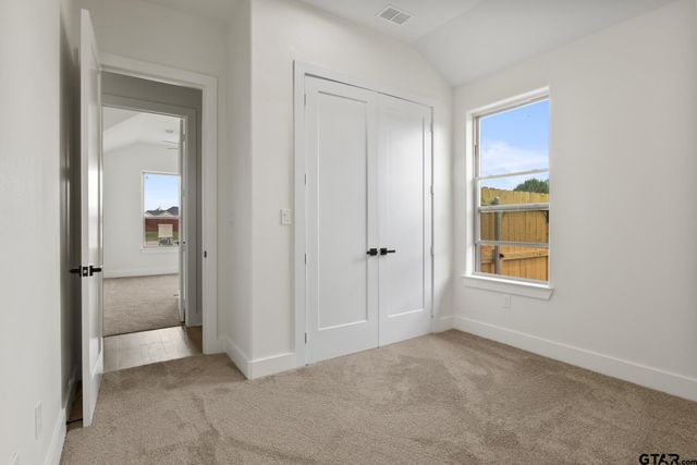 1010 Stone Wall, Mt Pleasant, TX 75456