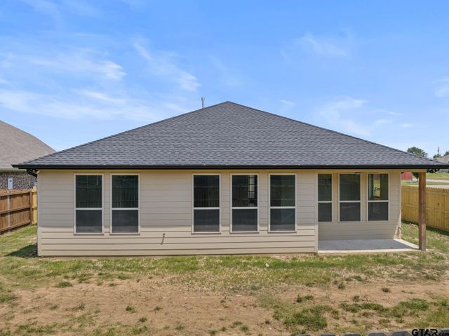 1010 Stone Wall, Mt Pleasant, TX 75456