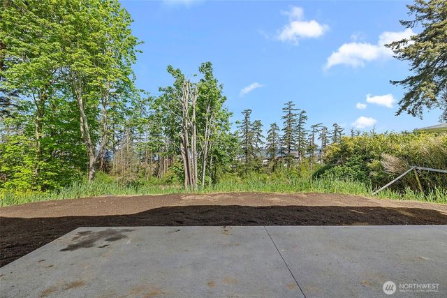 4982 Highland Drive, Blaine, WA 98230