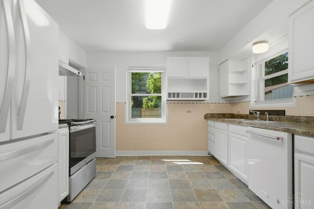 2541 Losantiville Avenue, Golf Manor, OH 45237