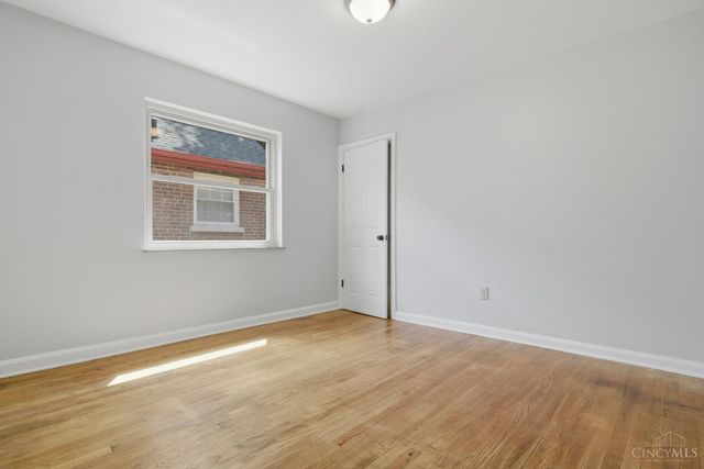 2541 Losantiville Avenue, Golf Manor, OH 45237