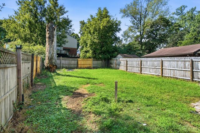 2541 Losantiville Avenue, Golf Manor, OH 45237