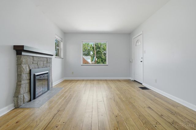 2541 Losantiville Avenue, Golf Manor, OH 45237