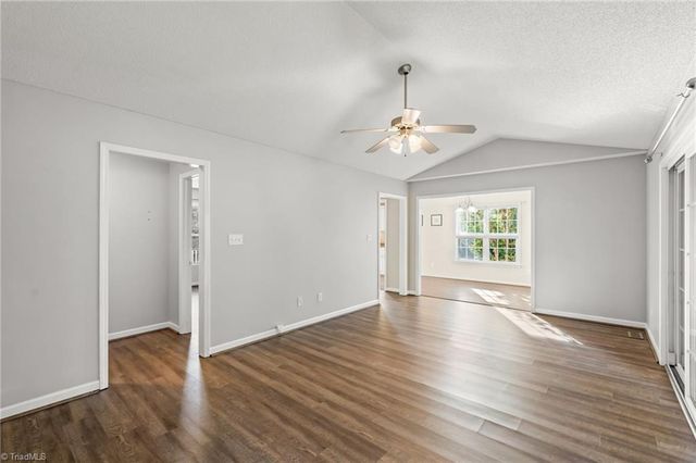 138 Cartridge Court, Thomasville, NC 27360