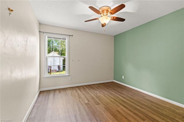 138 Cartridge Court, Thomasville, NC 27360