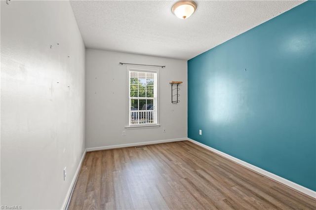 138 Cartridge Court, Thomasville, NC 27360